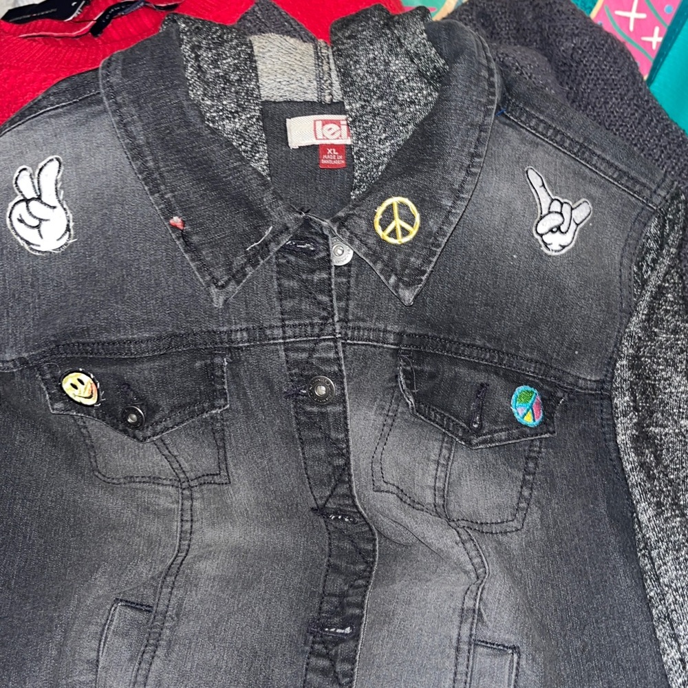Y2K Lei Black Denim Jacket y2k embellished